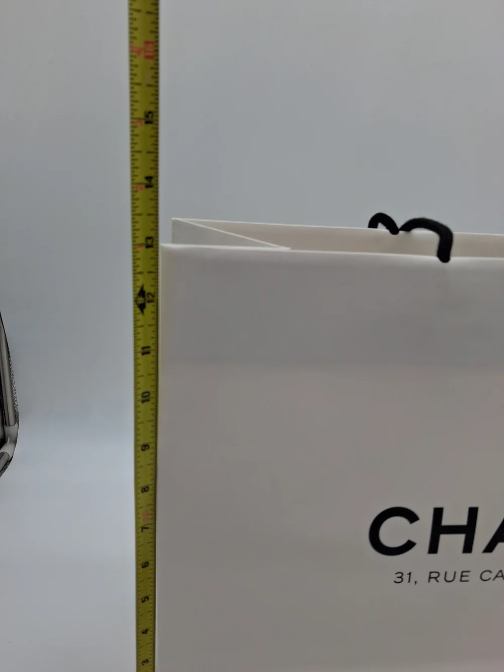 CHANEL 31 Rue Cambon Paris White Large Shopping Gift Bag Black Rope Handles